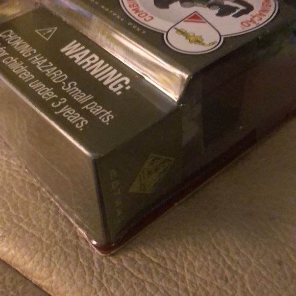 Star Wars The Force Awakens - Captain Phasma - New and Sealed! - Picture 3 of 6